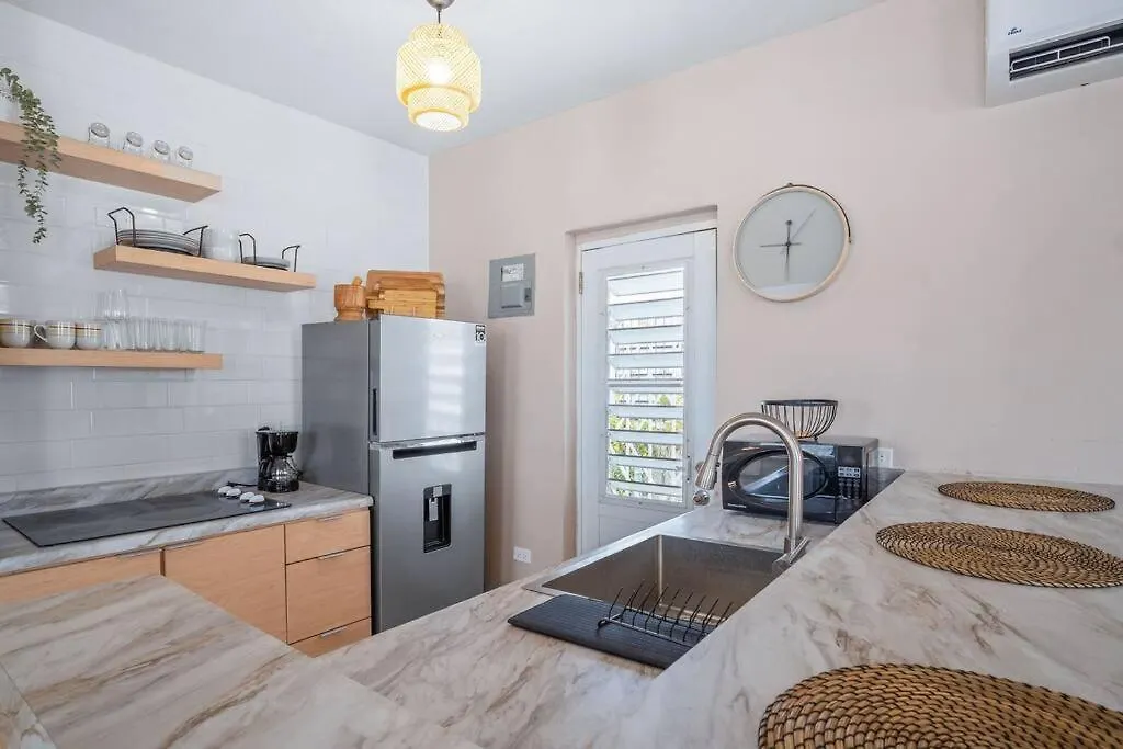 Cozy Retreat In San Juan Daire